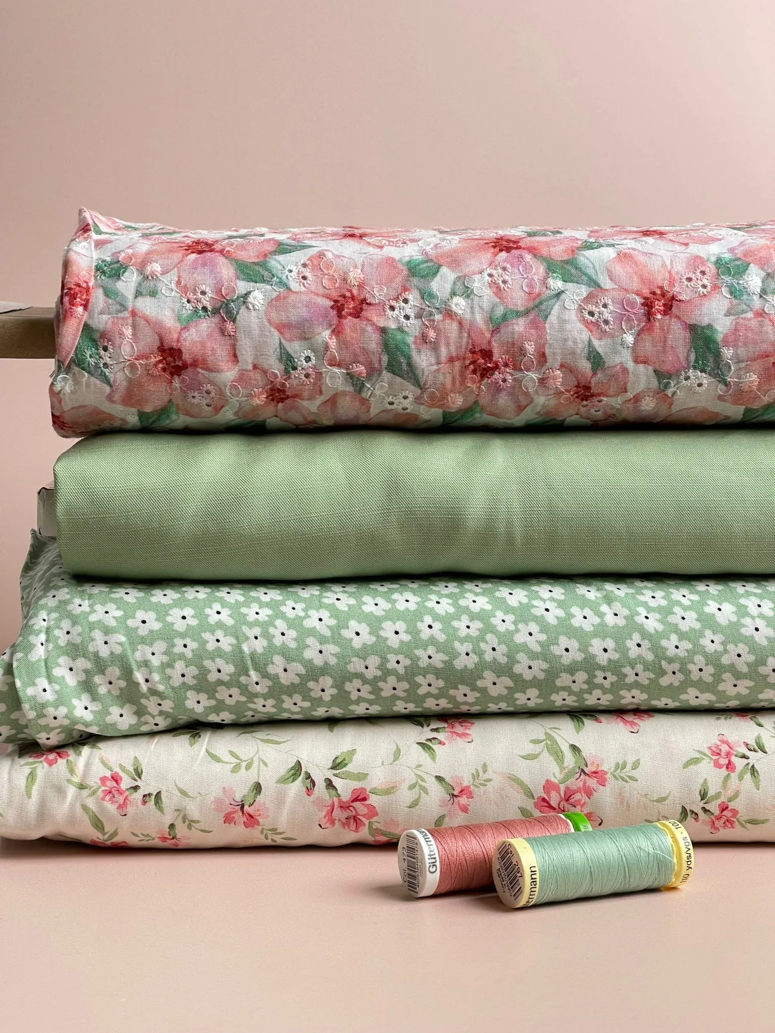Fresh Green Slub Linen with Tencel™ Fibres