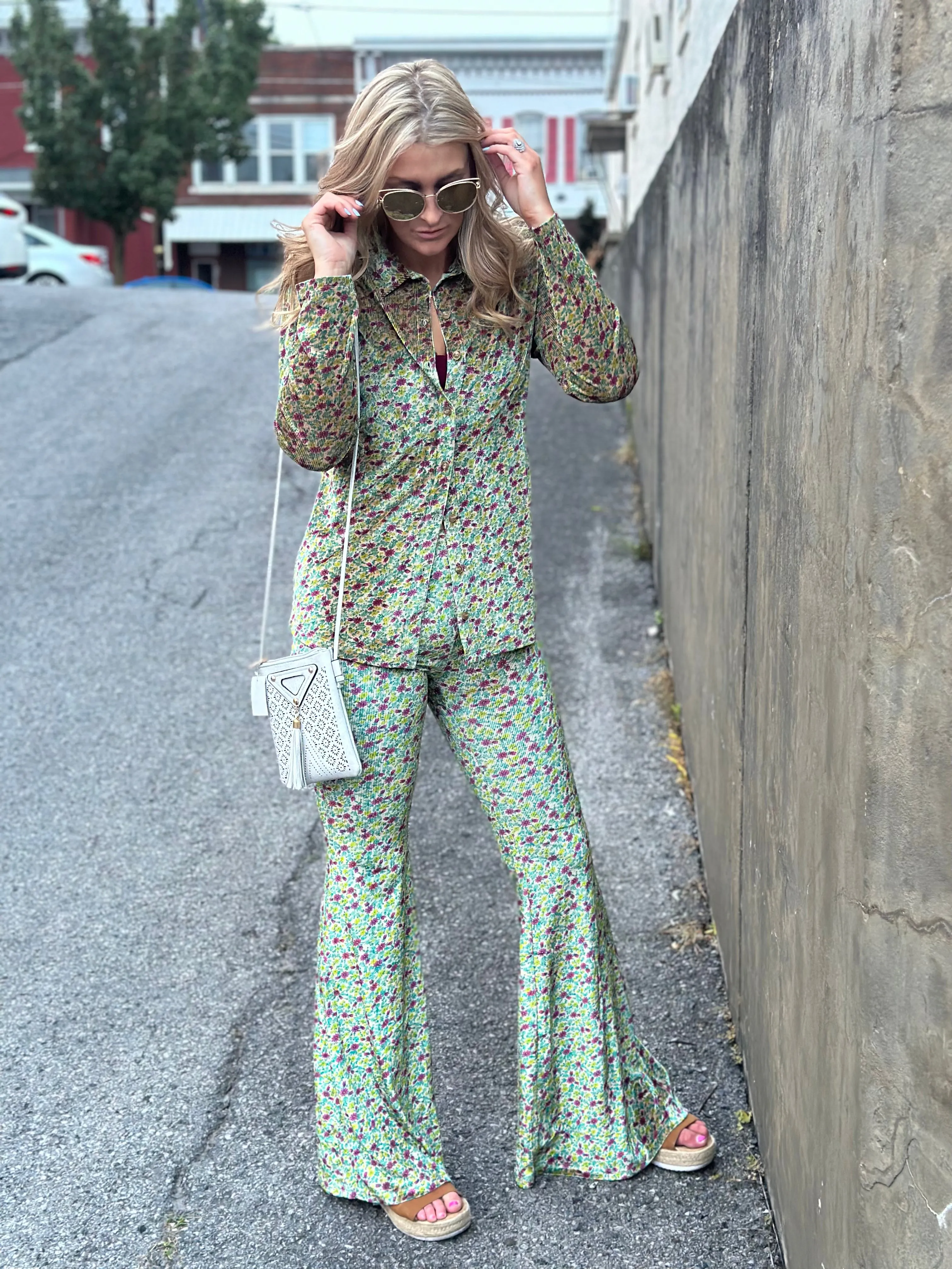 Textured Floral Button Up Fitted Blouse Top